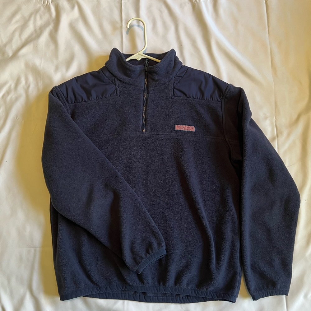 Vineyard Vines blue sweater